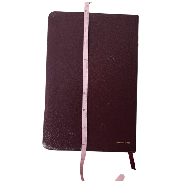 Students Life Application Bible Personal Size New Living Translation Red Leather - Picture 15 of 15